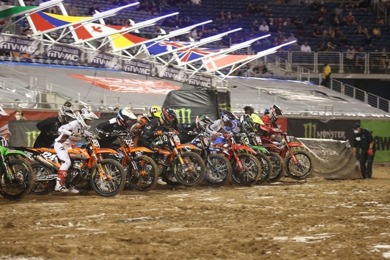 250 heat 1 start.
