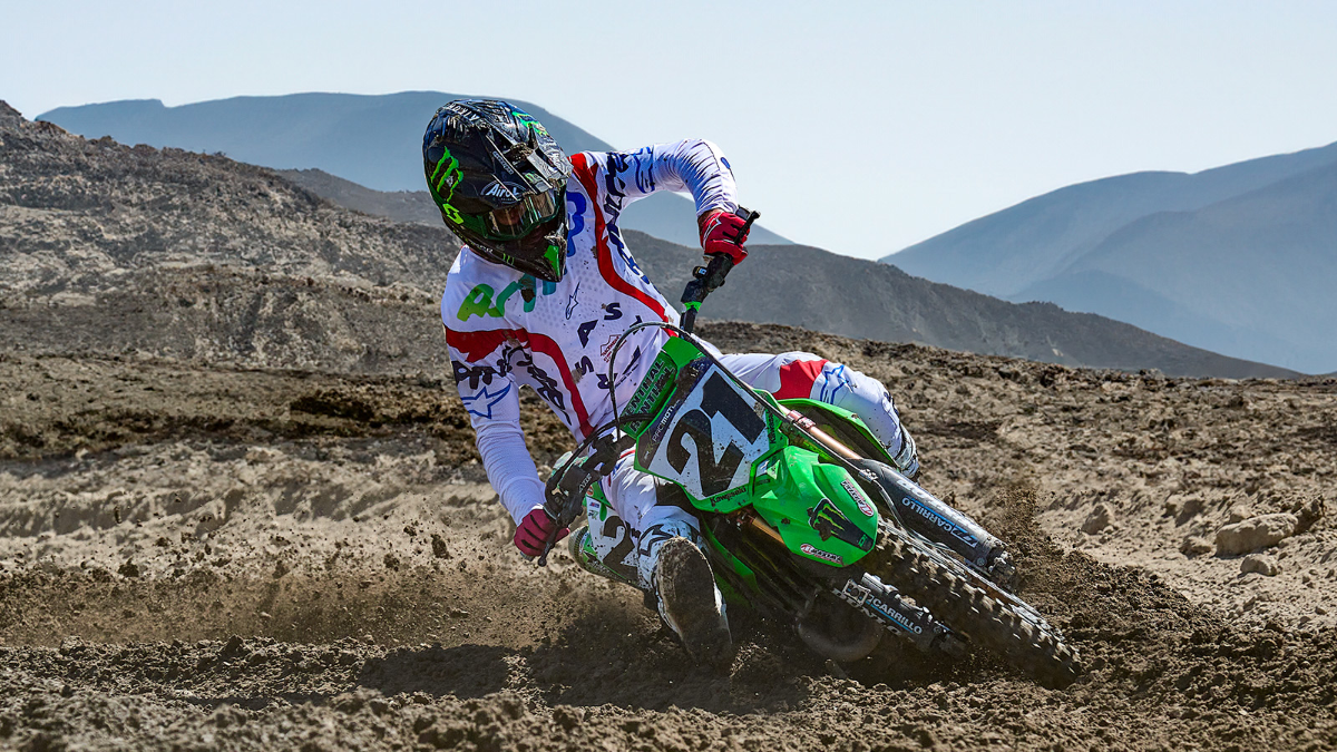 Alpinestars Introduces 2024 MX Gear Collection Motocross Press