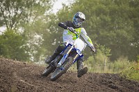 Profile picture for user M-M