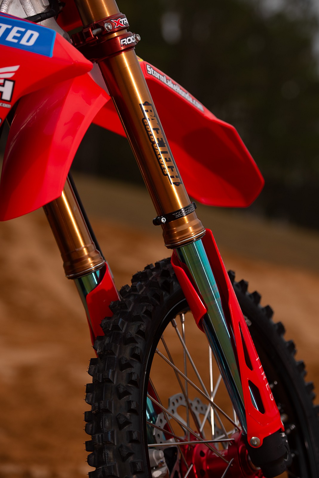 Fork Coatings 2022 SGB Unlimited 450 Supercross Team Photoshoot