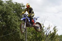 yz763
