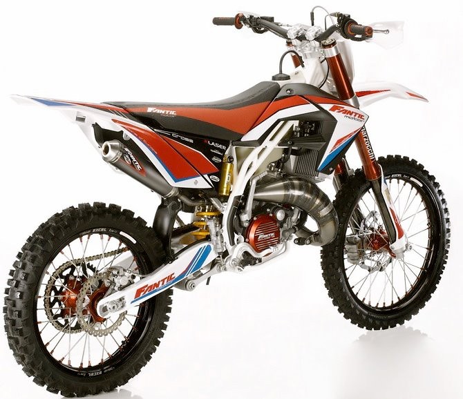 Rus yosh ayollar bilan boglangan porno