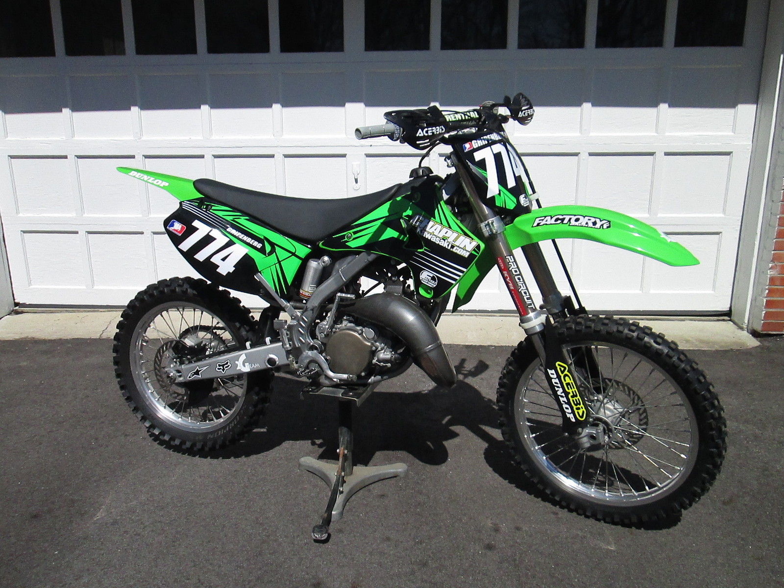 davidgrip 2004 KX125 774 Chaplin Kawasaki davidgrip's Bike Check