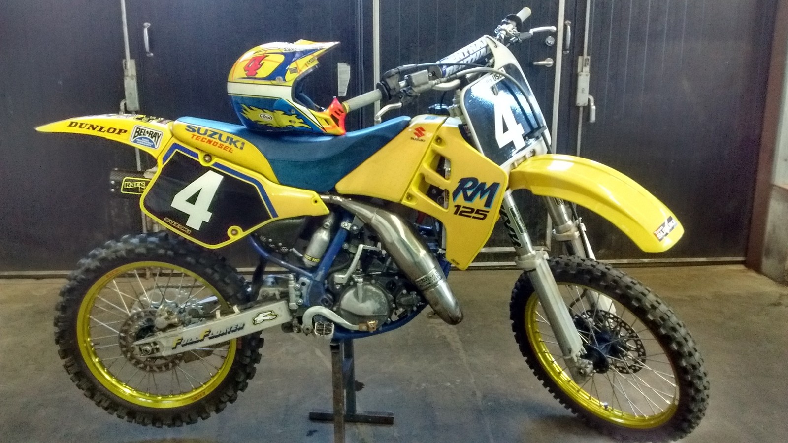 2016 Guy Cooper replica 1989 2016 Guy Cooper replica 1989