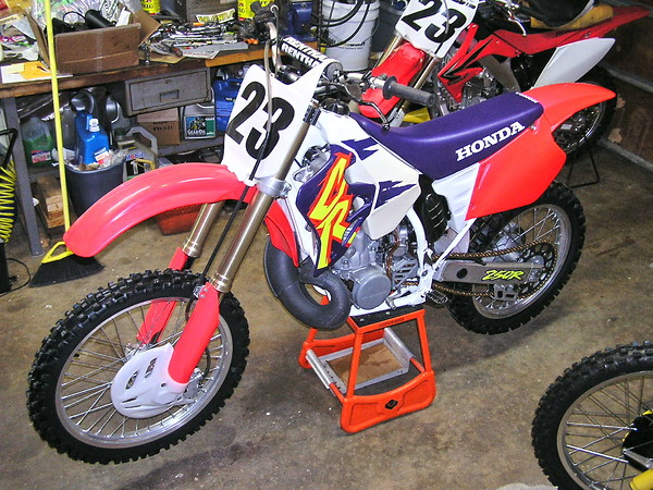 This Week S Classic Steel Is A Look Back At The 1995 Honda Cr250r