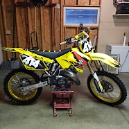 2001 RM 125