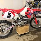 1992 Honda CR250R- original owner, less than 5 hrs time since new!