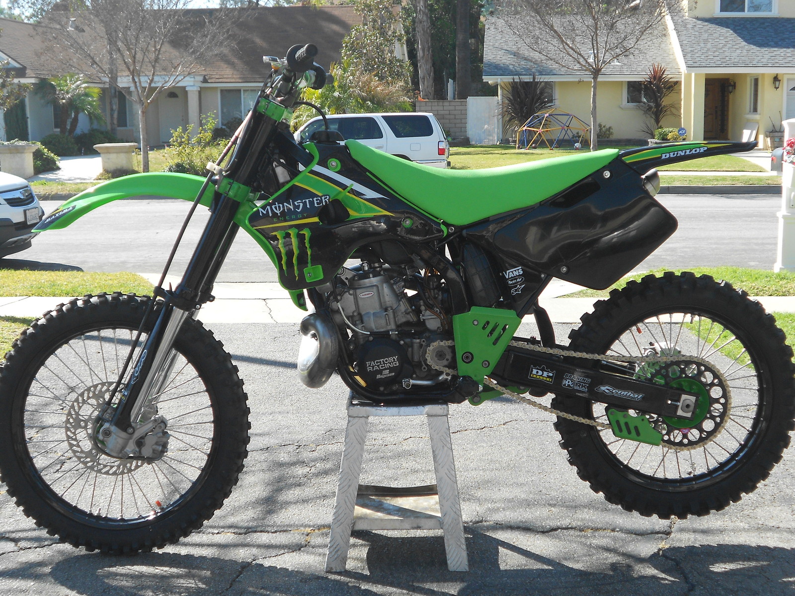 1999 kx100