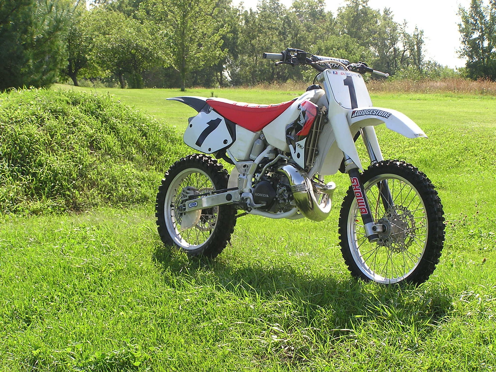1992 Honda CR250R '98 RM250 forks. - JohnnyOfast's Bike Check - Vital MX