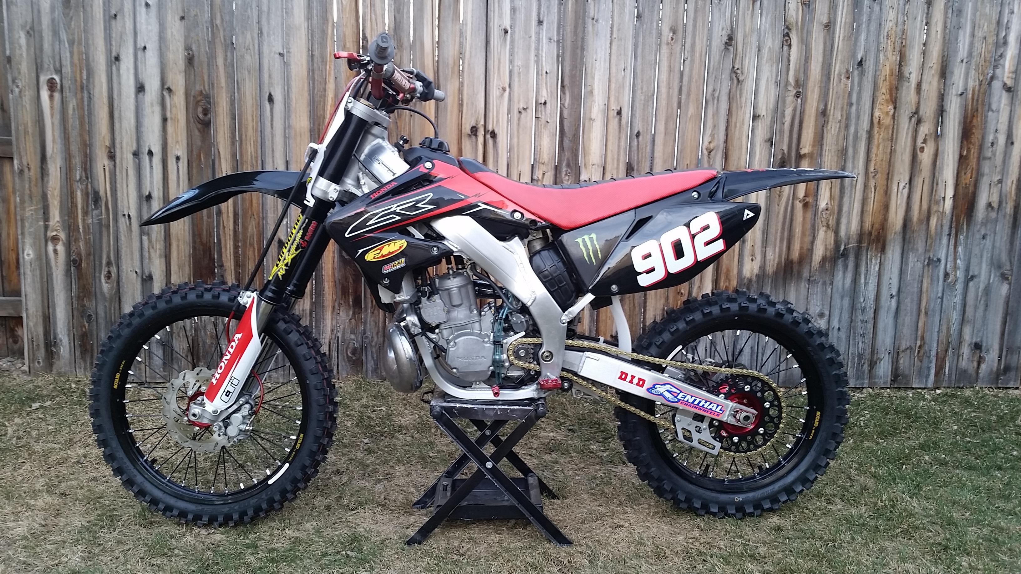 2002 CR250R Michael Scott's Bike Check Vital MX