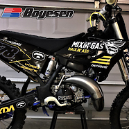 MIXIN' GAS & HAULIN' ASS INSPIRED 2003 YAMAHA YZ125 STEEL FRAME BUILD (WINTER 2017-2018)