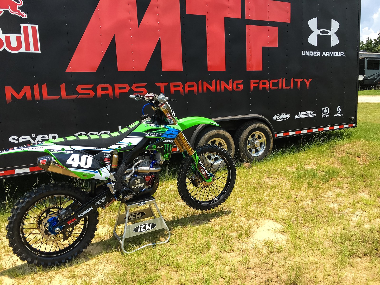 Austin Root Loretta Lynn's And Pro National bike HRoot11's Bike Check