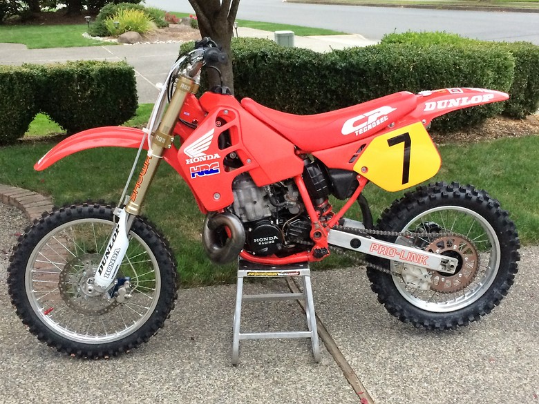 19892001 CR500 WORKS SKID PLATE PART 10040 NEW TWO STROKE CR500R