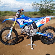 2005 YZ125