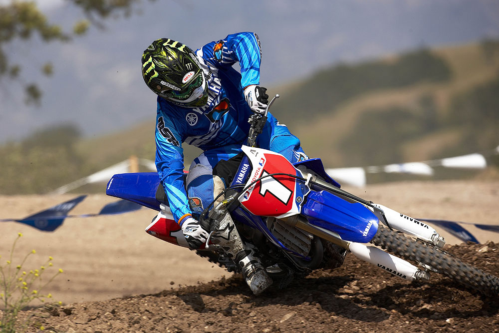 2009 Yamaha YZ450F 2009 Yamaha YZ450F Motocross Pictures Vital MX