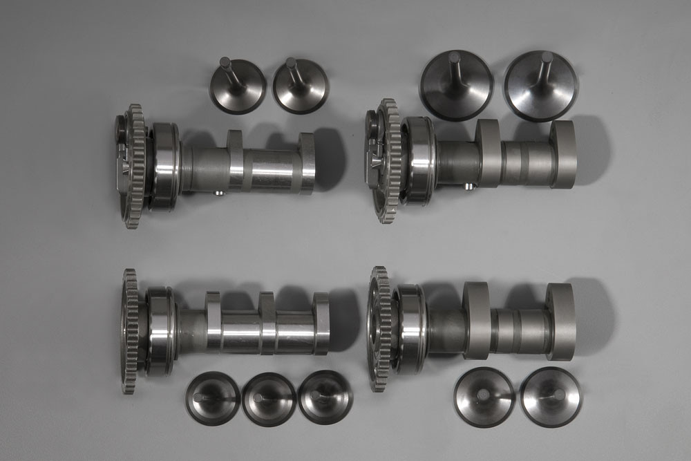 2010 Yamaha YZ450F valves/cams '09/'10 First Look 2010 Yamaha YZ450F