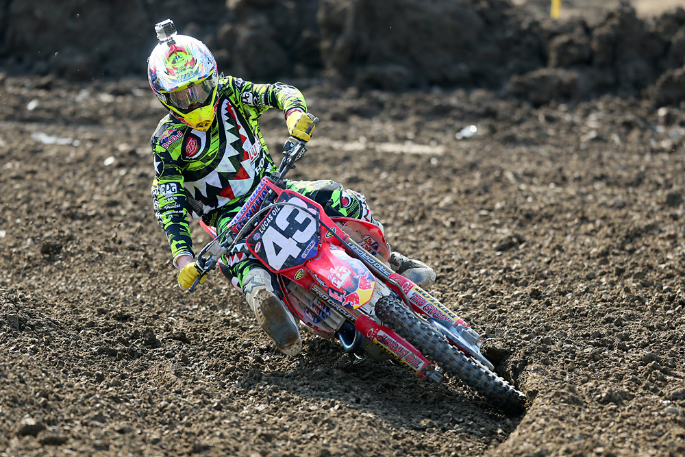 Cole Seely Get Lean Cornering Style Comparison Motocross Pictures