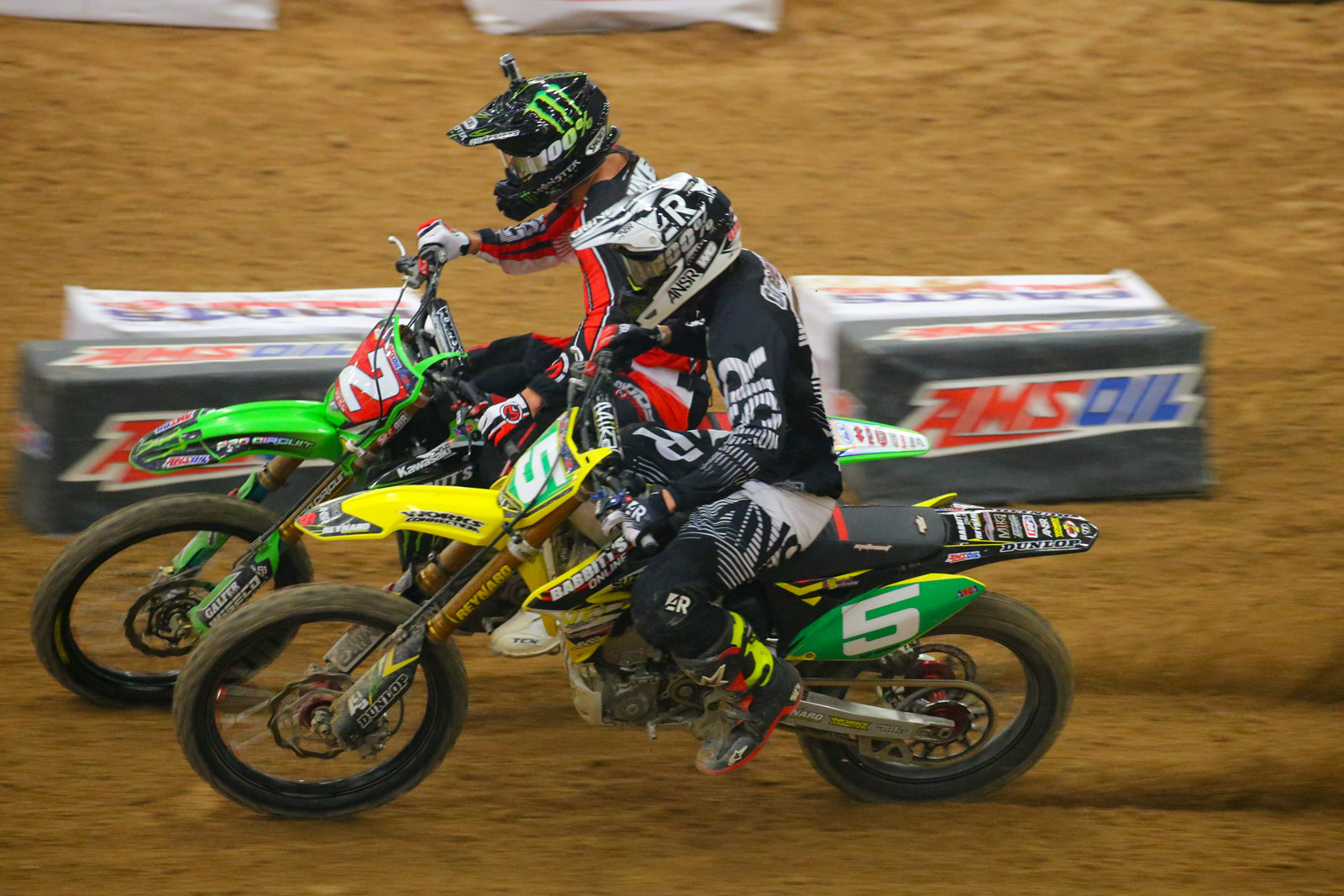 Head-To-Head - Photo Blast: Amsoil Arenacross, Las Vegas - Motocross Head-To-Head - Photo Blast: Amsoil Arenacross, Las Vegas - Motocross