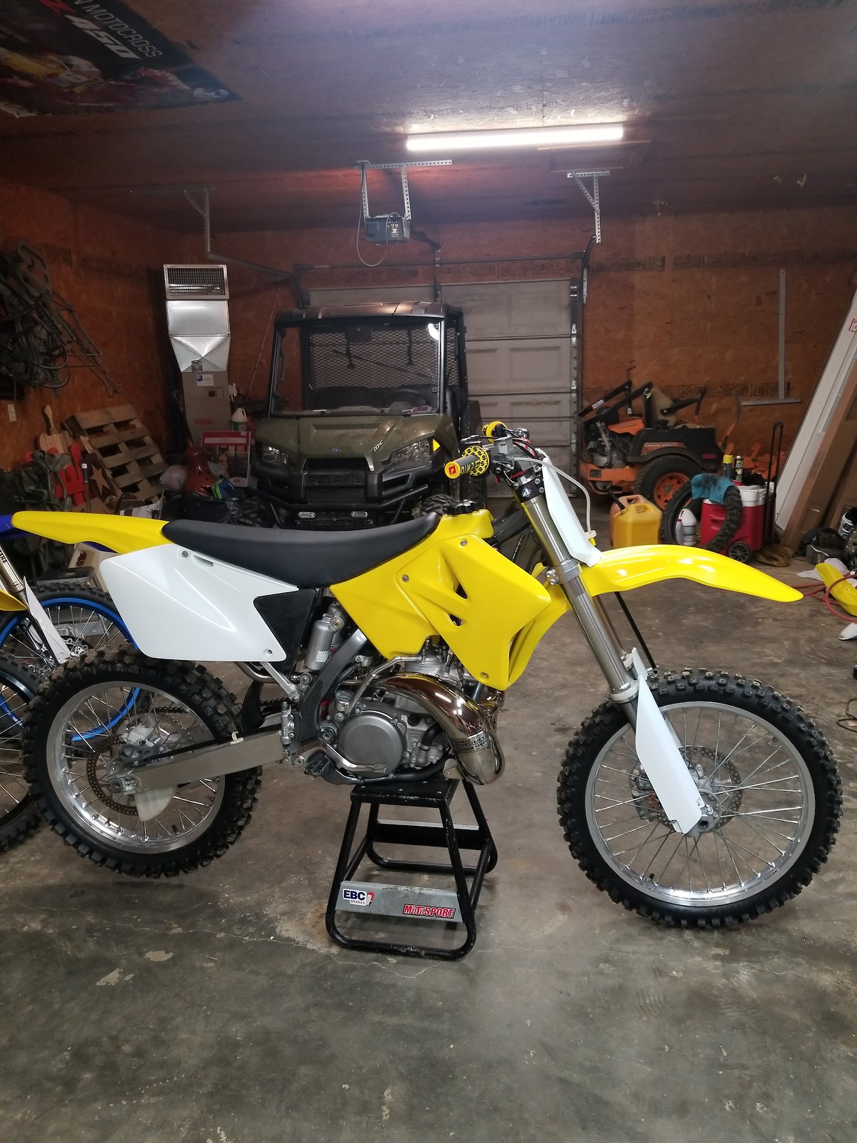 Suzuki 2003 rm250 Mocaby_24