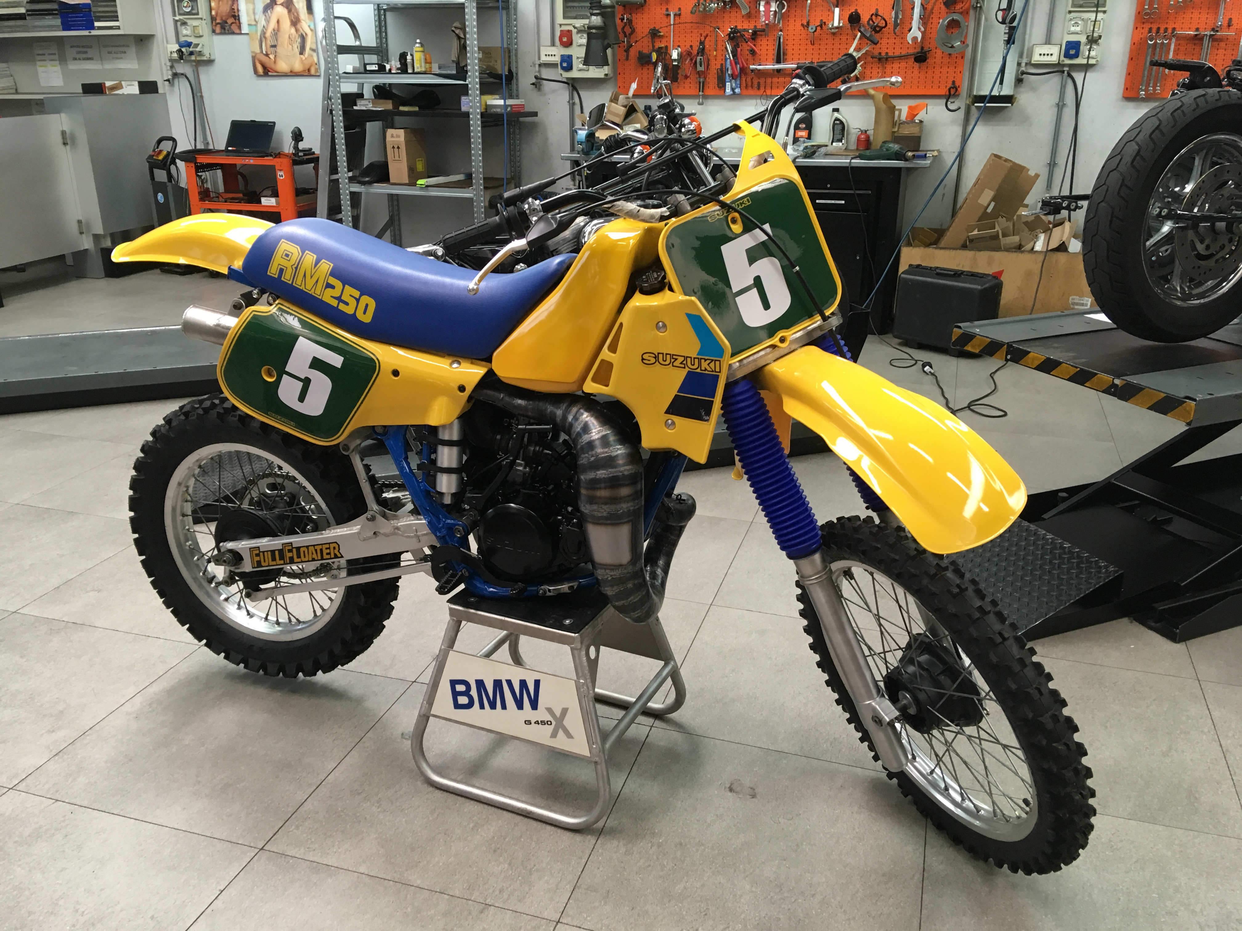 Suzuki rm 250 1984 samuelpalazzi494's Bike Check Vital MX