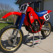 1986 CR250