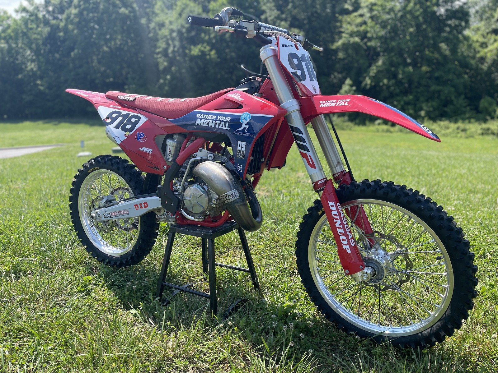 s1600 04E5D45C 345B 4FCB 90FD 5EFAEC60F4ED