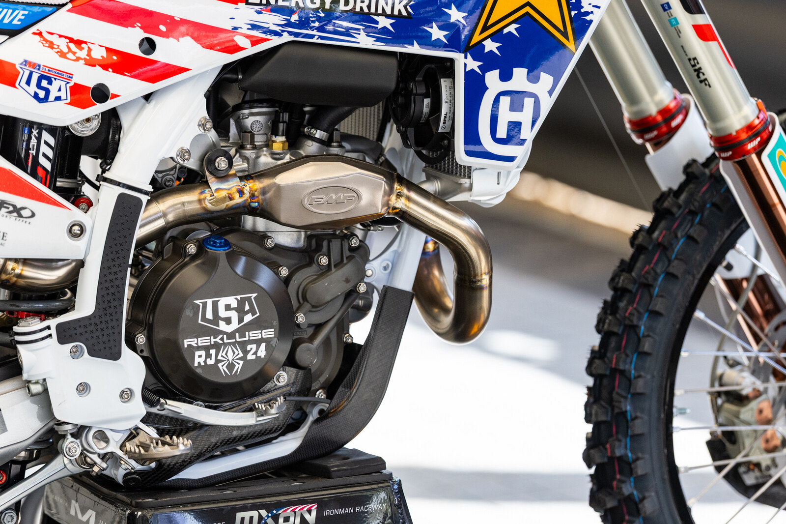 PitBits MXoN-219.jpg?VersionId=hFLVdyu1vCNg7p