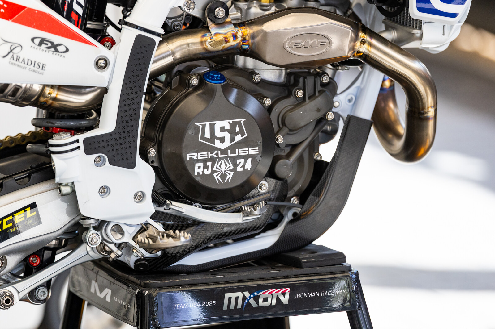 PitBits MXoN-220.jpg?VersionId=irYA4PoENyPOgrdvXmG755iUxtr H