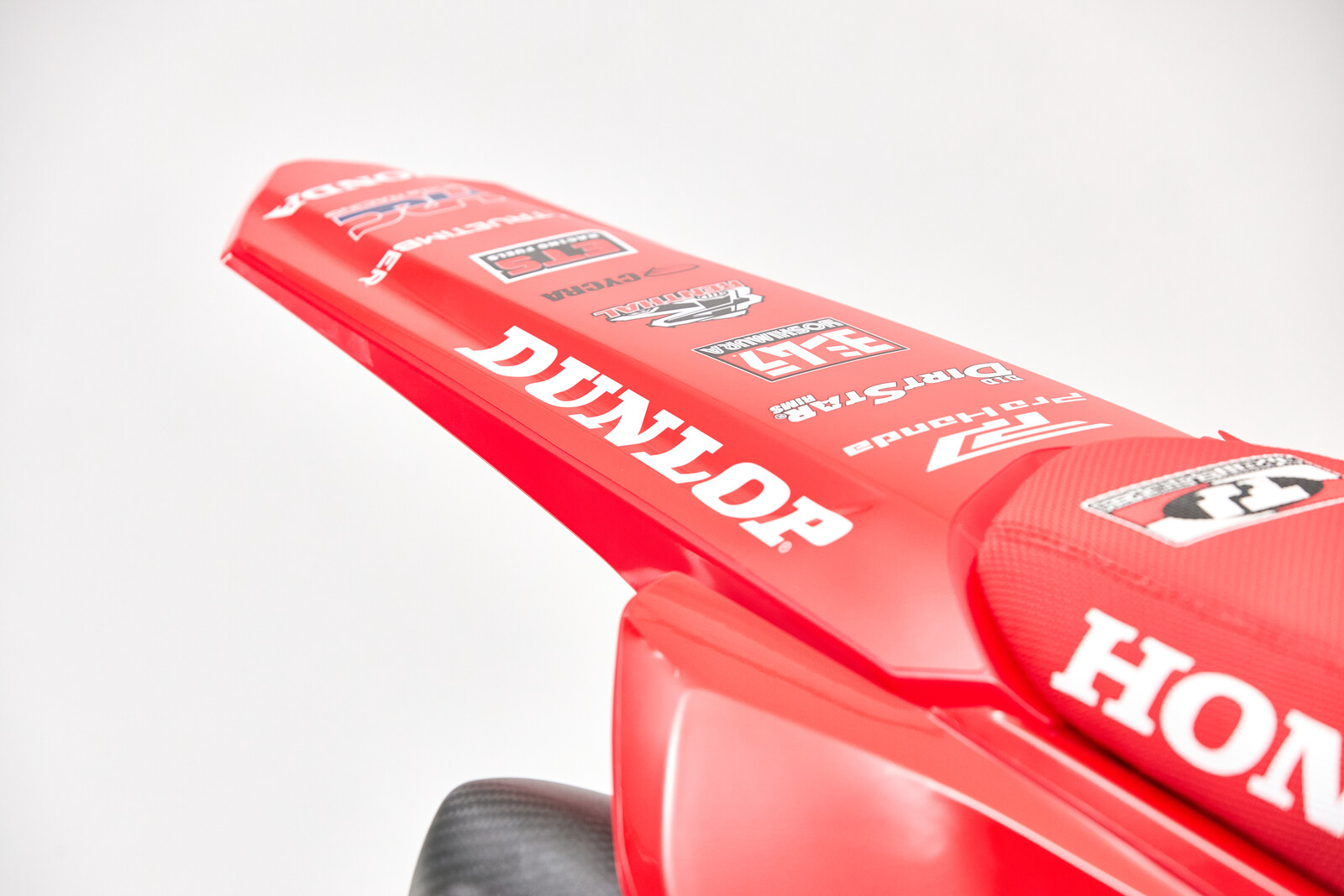 25 Honda HRC Progressive CRF detail static 24.jpg?VersionId=S1akW5Ob8QSBD3S4lFYOfcB