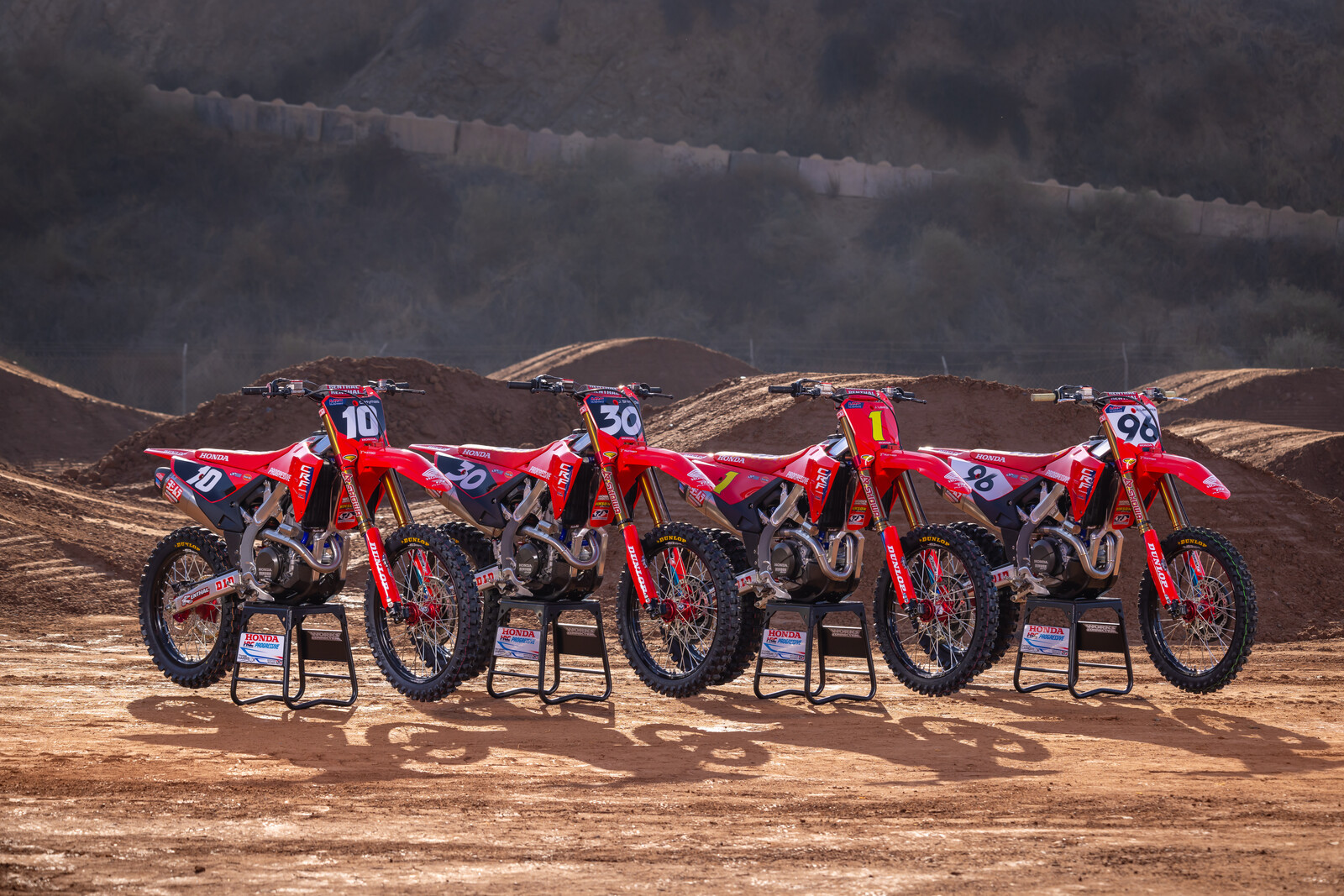 25 Honda HRC Progressive Group static 1 %281%29