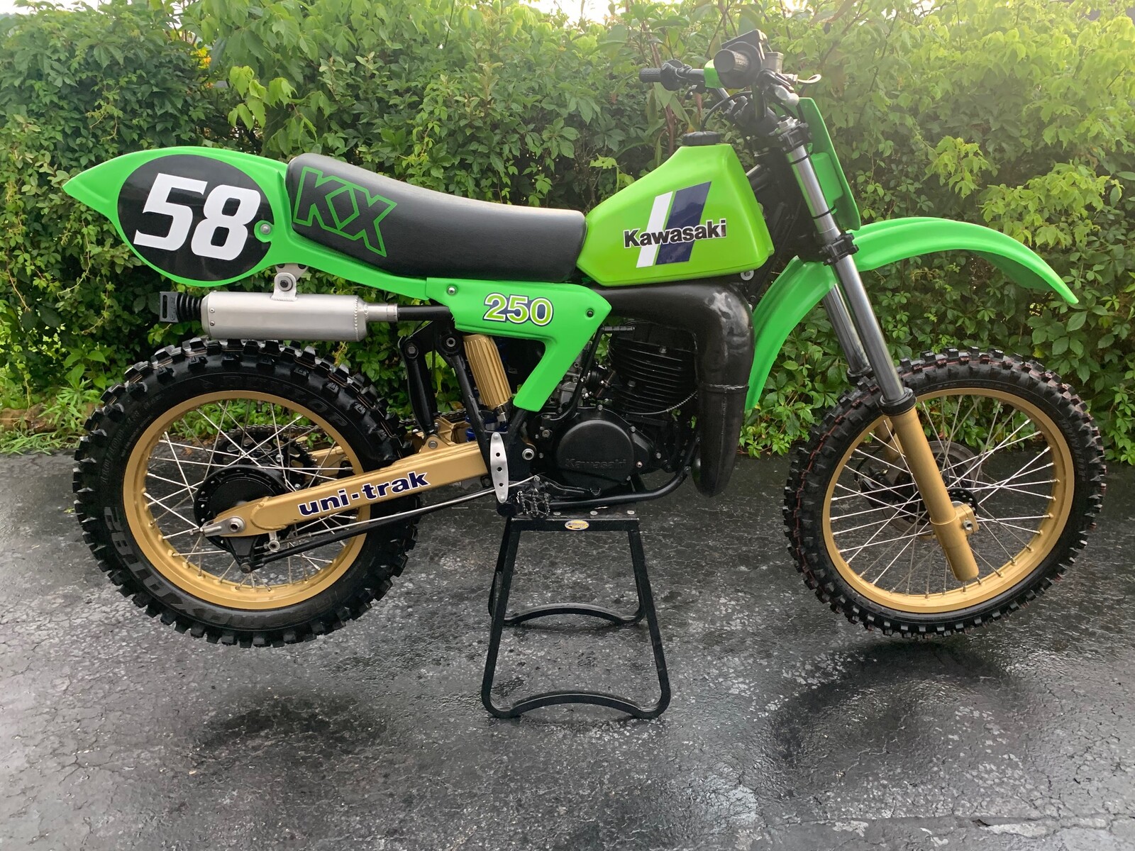 1982 Kawasaki KX250 Resto Racer - shigs58's Bike Check - Vital MX