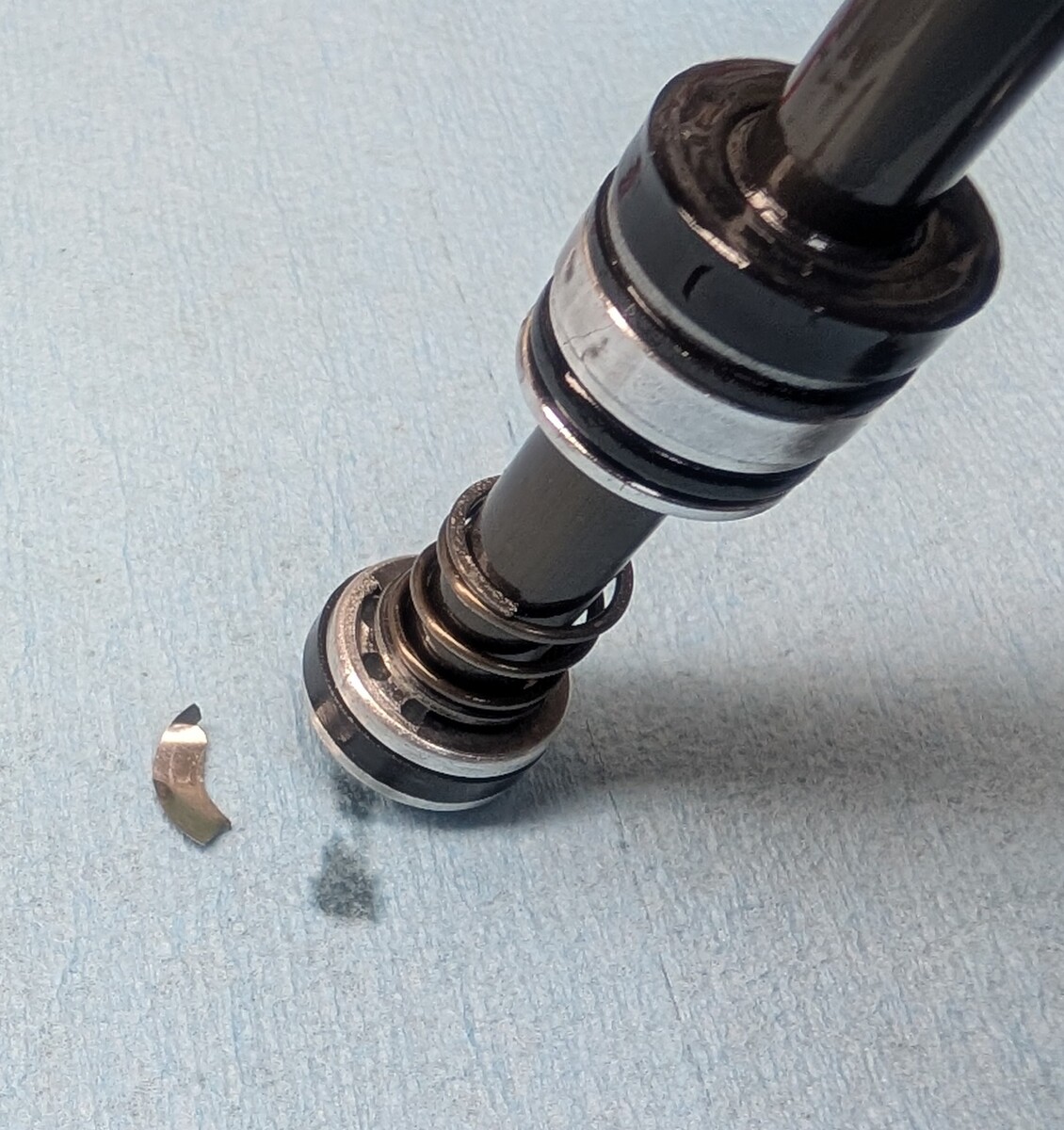 1000001827.jpg?VersionId=CV.e o1JpOzi6Vy9ge2jEj9m