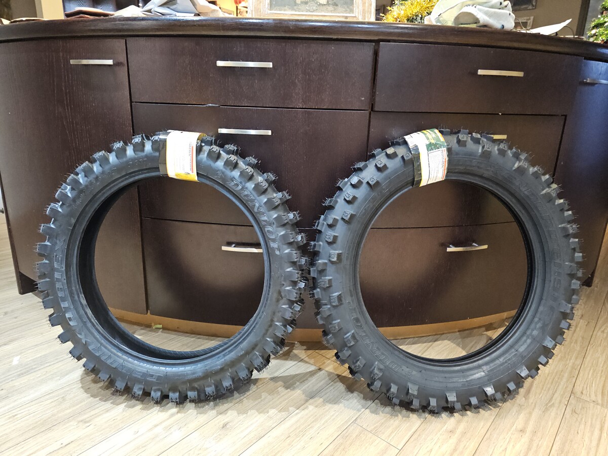 Dunlop en91ex vs at81ex - Moto-Related - Motocross Forums
