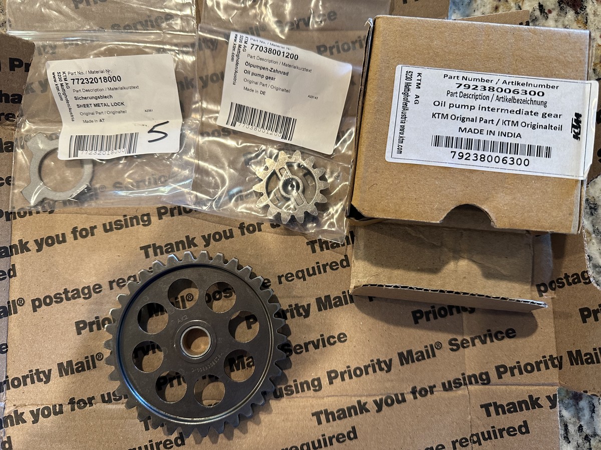 KTM updated 250/350 oil pump gear Tech Help/Race Shop Motocross