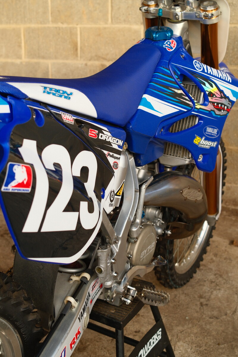 6F1417F5-BE00-4913-A8D5-20B51A73EB5C 1 102 o