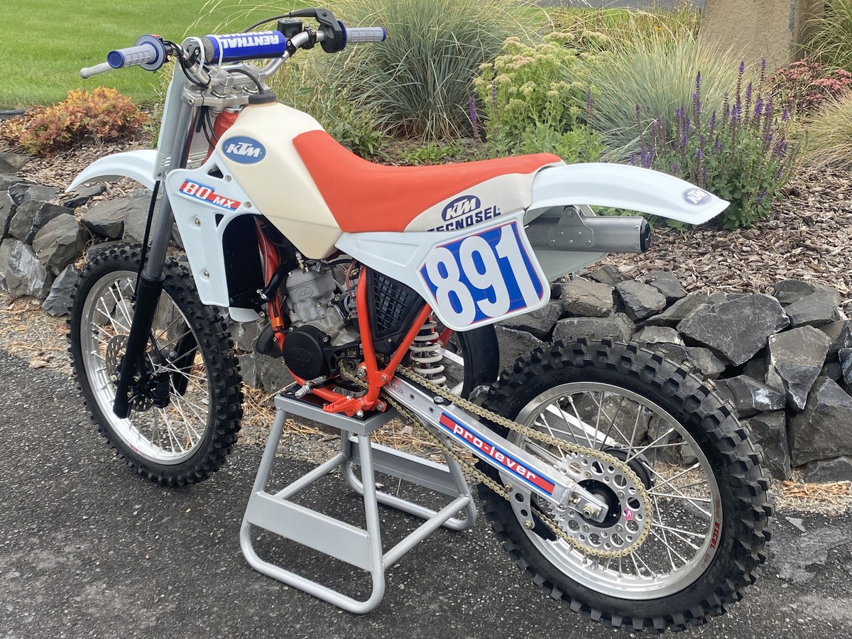 ktmになります。 86' KTM 80MX - YouTube