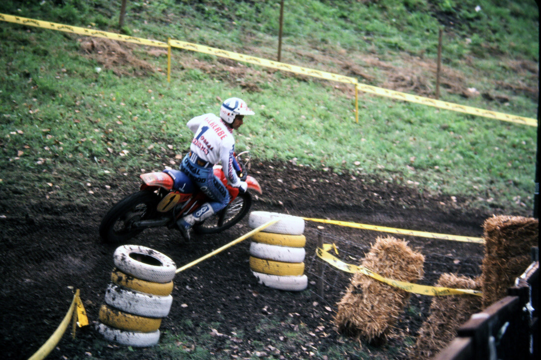 AC507E07-BBEA-48F9-A83E-0828C3203B2D 1 105 c 1