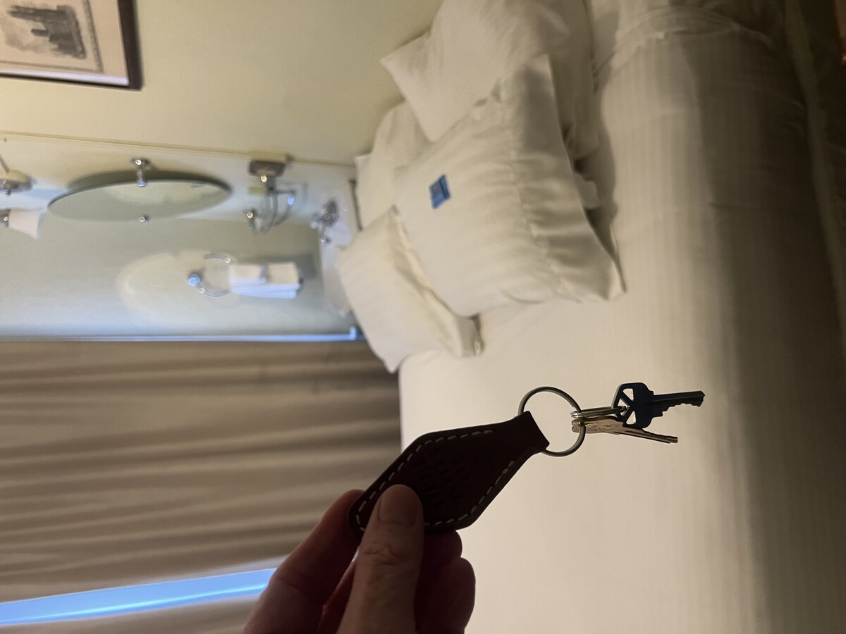 IMG 2707 4.jpeg?VersionId=VK3AtbOB7WR1BHrEZn0KP4yox3