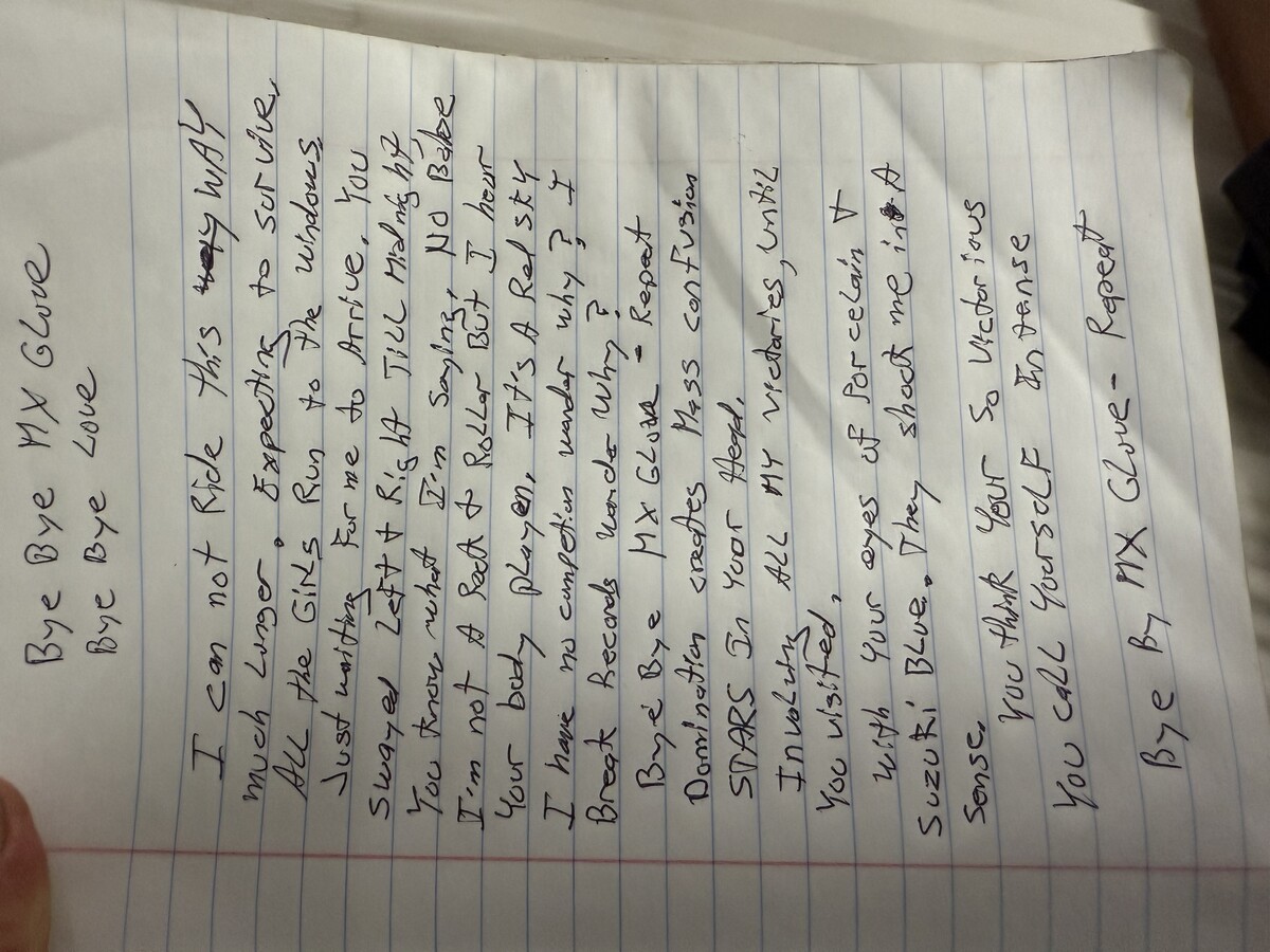 IMG 3992 3.jpeg?VersionId=CALN kI