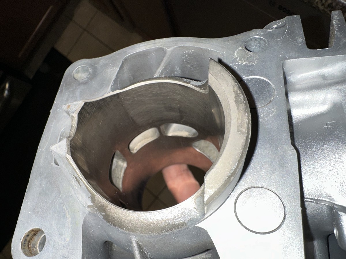 1996 CR125 Engine Cases For Sale/Bazaar Motocross Forums / Message