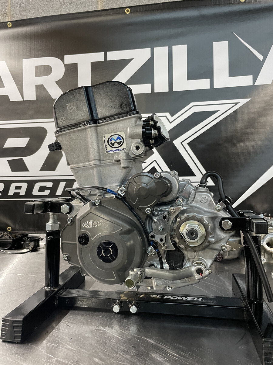 IMG 8405 0.jpg?VersionId=U8H4DT8QawBD12Yd