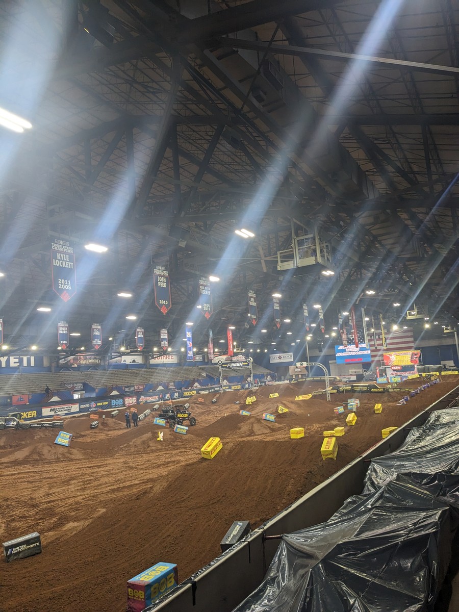 Bench Racing: AMA Arenacross Championship Round 6 - Guthrie, OK
