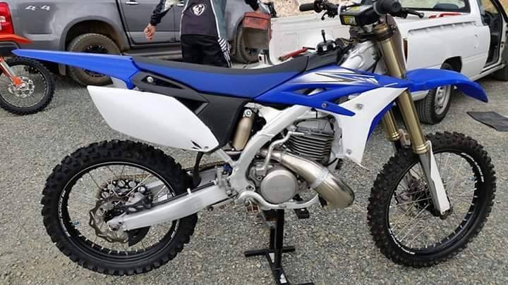 WR500 engine in a 2012-2014 - I think - YZ250-450 chassis  - nice