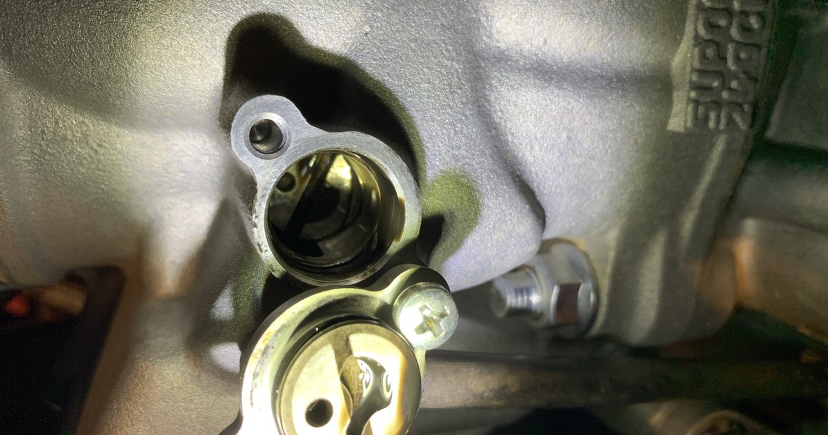 YZ250 has got... THE DRIP??? (power valve hose) Tech Help/Race Shop