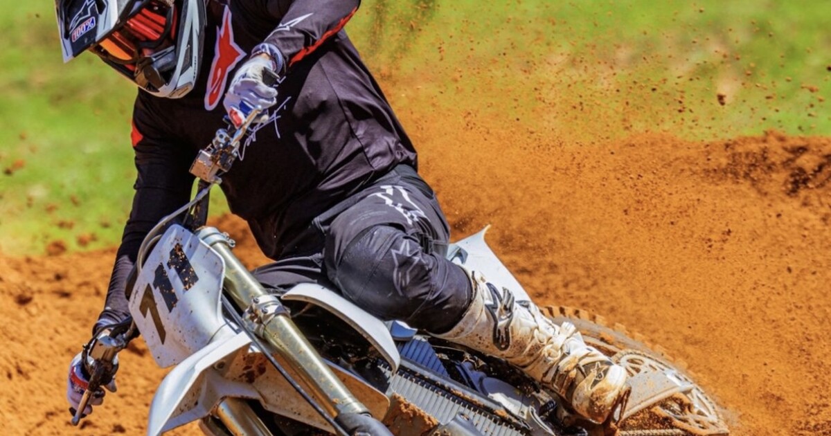 Picture of LIGHTNING GREY Graphics Kit for Stark Varg - Split Designs Co