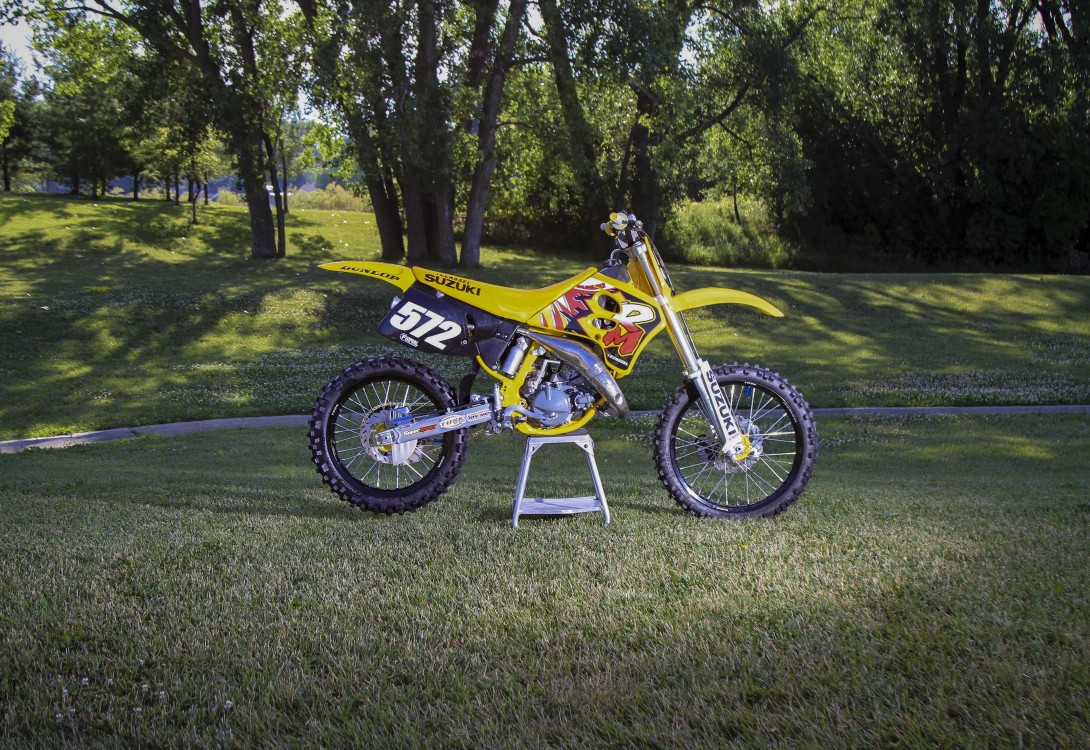 original Primal X Motorsports RETRO MX GRAPHICS MOTOCROSS GRAPHICS Suzuki RM 125 7 383173.jpg?VersionId=JBt0sEwz0