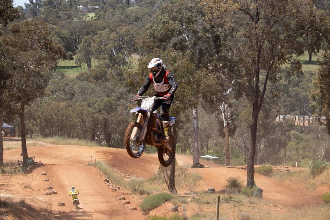 1000004489.jpg?VersionId=nmWBooUwGEtTTmQj 9Kid6XdxqYvNz